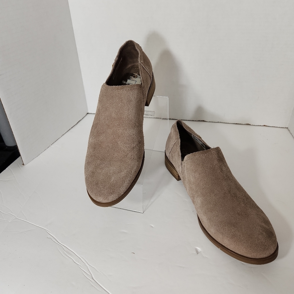 Toms Oxford beige suede leather loafers size 9